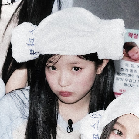 halo! aku mau jualin template layout ini dengan harga tertera di ALT. bisa dp 50k dulu koookk, yang minat bisa dm aku yaaa! yukk di abisin ini template #zonauang #zonaba