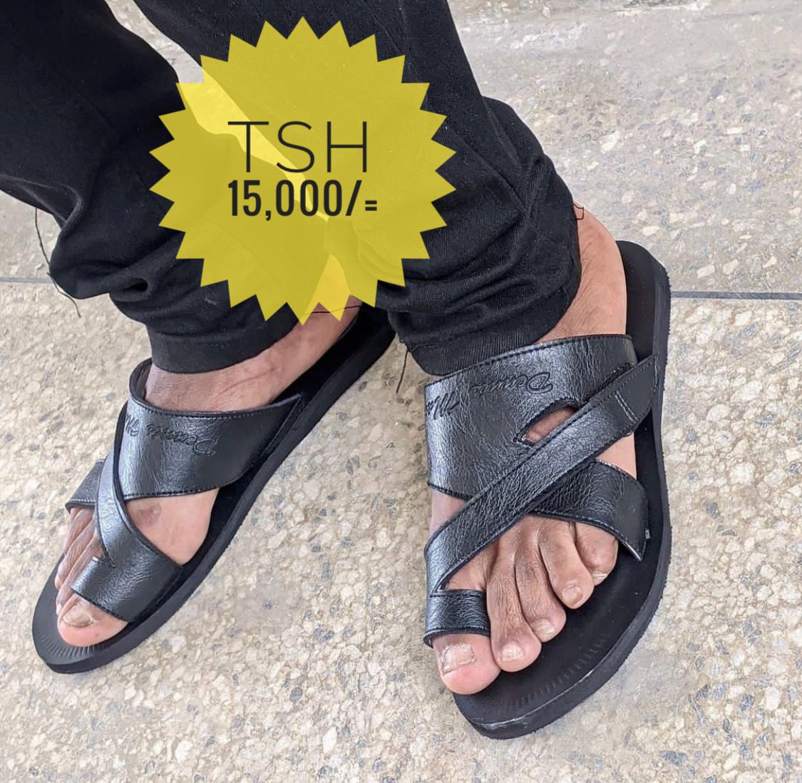 Sallamasally_'s tweet photo. nisaidie kurt 
Tsh 15,000/= 
0657055716 call or whatsapp link ipo kwenye my bio
Tunafanya delivery/mkoani tunatuma. https://t.co/pKOqpO2rnb