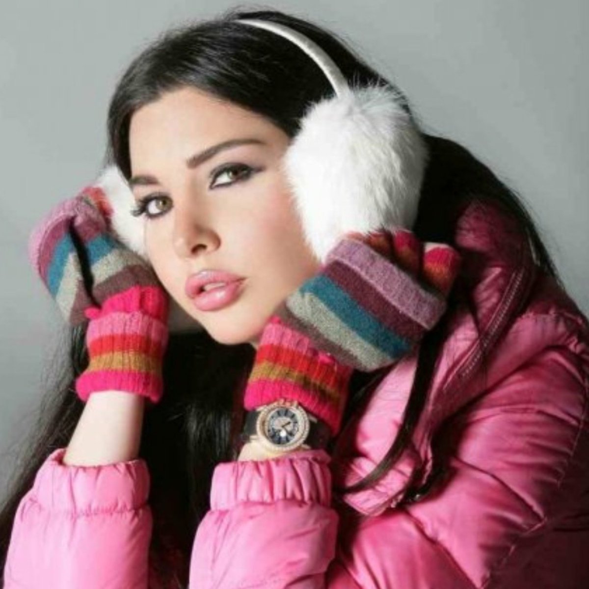 #صباح_الاجواء_الحلوه

اللهم دبّر ما نجهله، ويسّر ما نأمله، وقرب ما نرقبه وهب لنا نورًا يملؤنا.. الجو جميل يدعو للسعادة ، نرجو من الأحزان أن تأخذ إجازة هذا اليوم نحنا بالخميس الونيس وجده غير😋✋