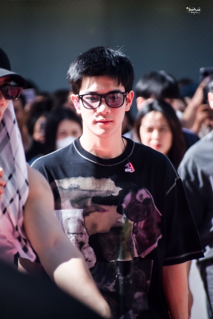 Solo4th's tweet image. Opens Google, search: "Ways to reincarnate in Thailand, meet Fourth, get married and live happily ever after, willing to sell soul if necessary"

#Fourthnattawat #memory_Bee