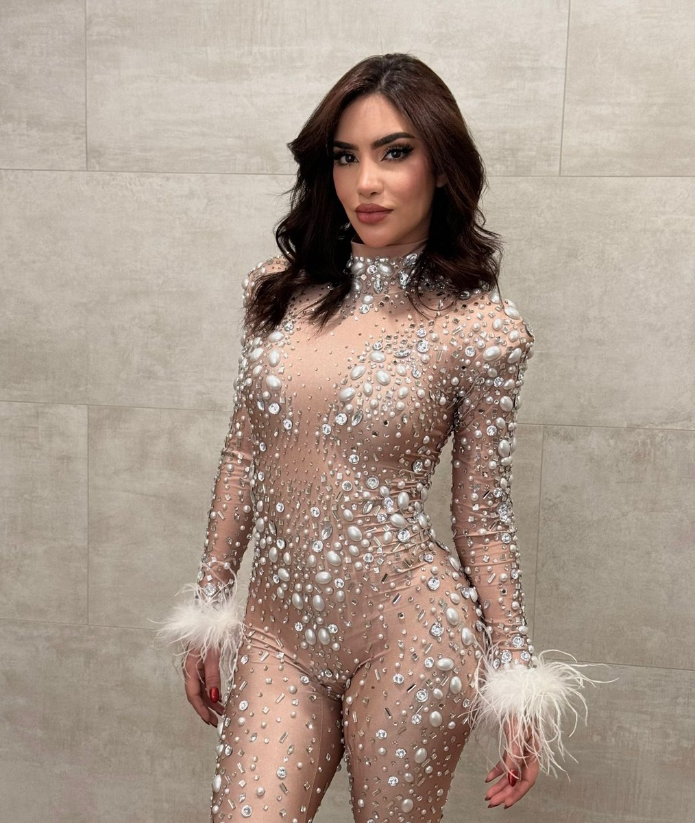 KLReports's tweet image. Kim Loaiza en su canal de difusión vía WhatsApp