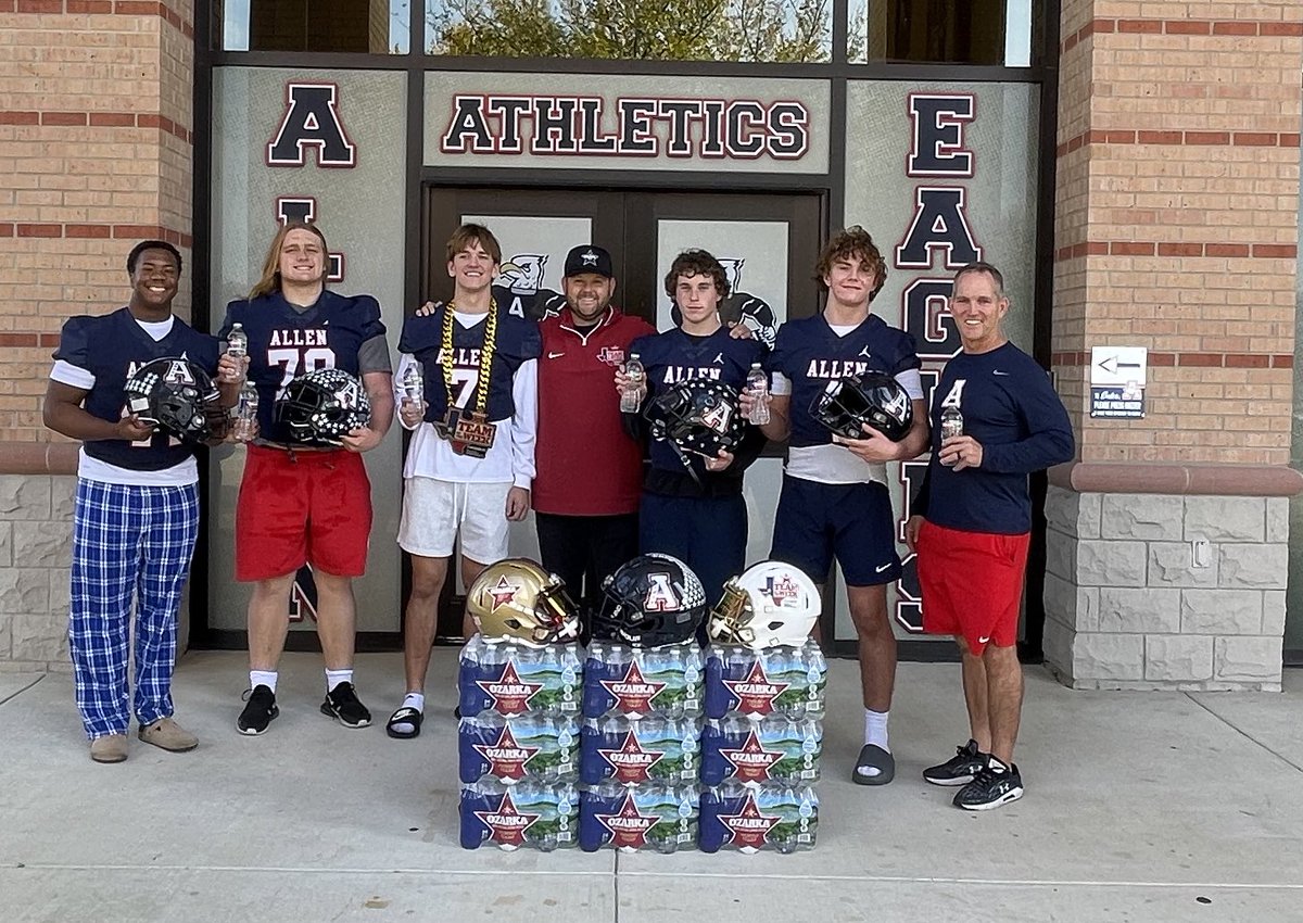 It’s an honor to be named <a href="/OzarkaSpringWtr/">Ozarka Spring Water</a> team of the week‼️ presented by <a href="/dctf/">Dave Campbell's — TexasFootball.com</a> 

Thank you for always supporting Allen Eagle Football 🅰️🆙

#BTB | #RecruitTheA | #txhsfb