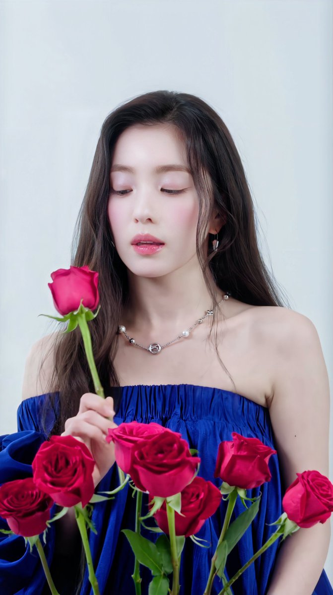 SoloBae91's tweet photo. #IRENEXGRAZIA https://t.co/fz1gO3dEqq