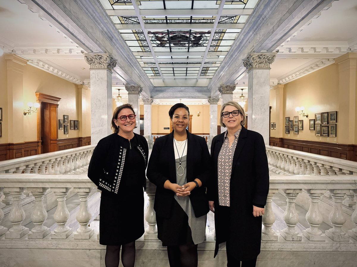 Met with the <a href="/SOGCorg/">SOGC</a> of Canada to discuss improving health outcomes for women. Tackling barriers to care &amp; workforce shortages is critical. Together, we can drive meaningful change.