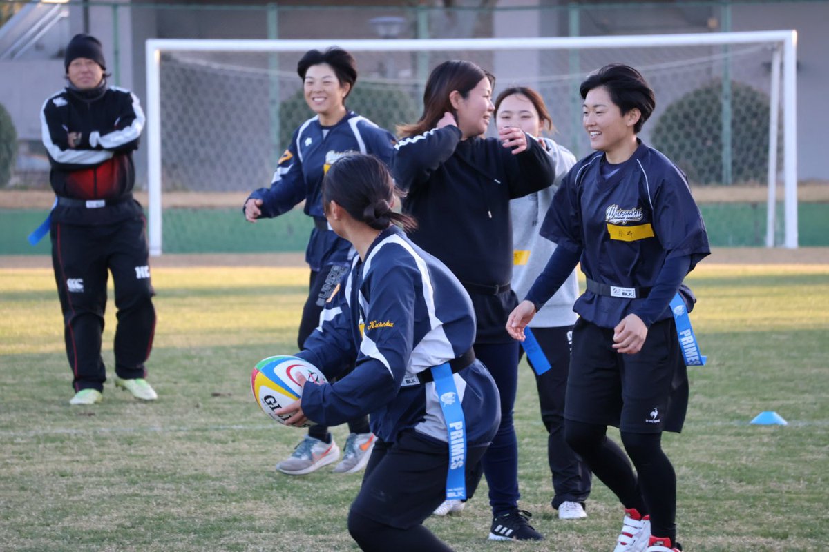 gunmaprimes's tweet photo. 第4回群馬県女子活動拠点事業
今回は前橋レディースさんと合同で担当。
🌟午前の部
ローズカップ後にタグラグビー。
積極的なプレーで素晴らしいトライが生まれていました🏉
 🌟午後の部
誰でも参加可能のタグラグビー体験会💎
参加者は約94名。総勢100名以上の方に
お集まりいただきました！！ https://t.co/y4e0MmYv6N