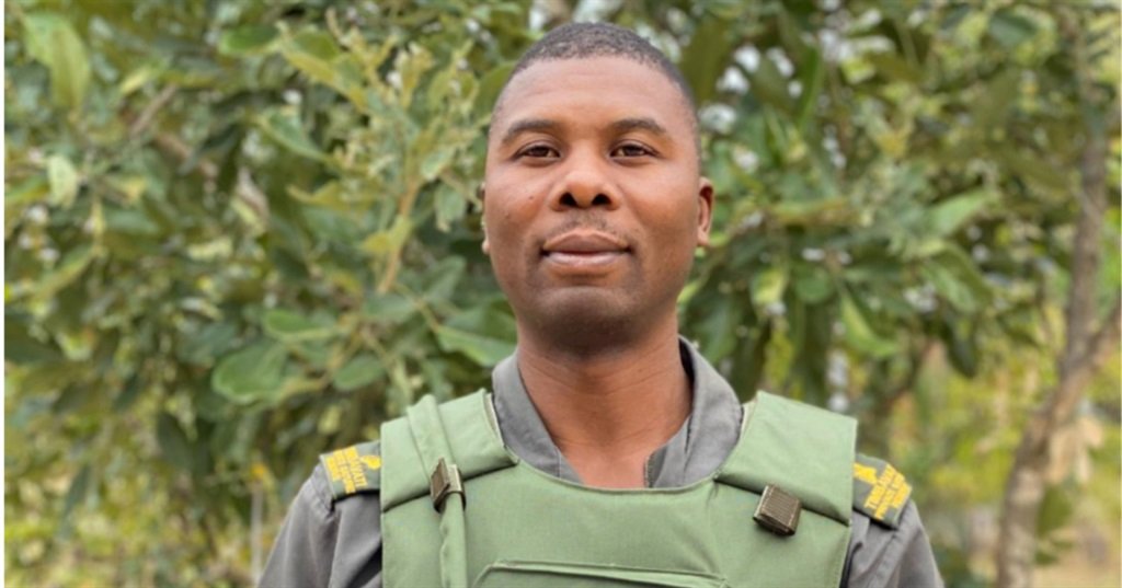 On-air now: 
We're speaking to <a href="/JohnJurko/">John Jurko II</a> or <a href="/RHINOMANmovie/">RHINO MAN</a> , who has started a campaign to raise a reward to bring the killers of game ranger Anton Mzimba to face justice. Mzimba was murdered in 2022.
