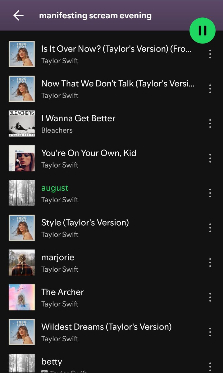 PeepingNee's tweet photo. It's Taylor. 90% Taylor and I don't know why. https://t.co/TZw1UEUIux