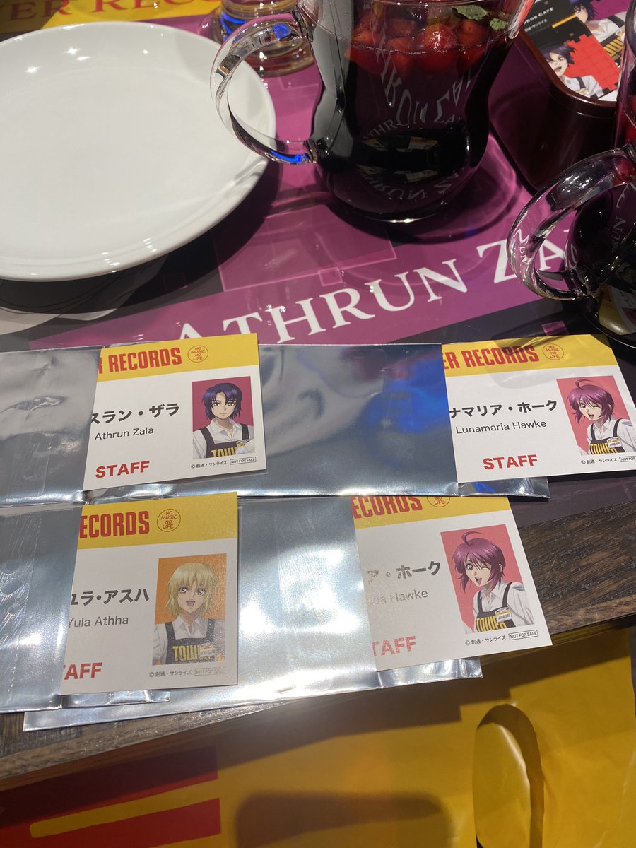 a_xmql2's tweet photo. タワレコのガンダSEEDFREEDOMカフェ
今日の私､ランダムの引き強すぎて歓喜🥰🥰🥰🥰🥰🥰
アクスタ ルナマリアが出たら完璧でした https://t.co/TNIwoakhSX