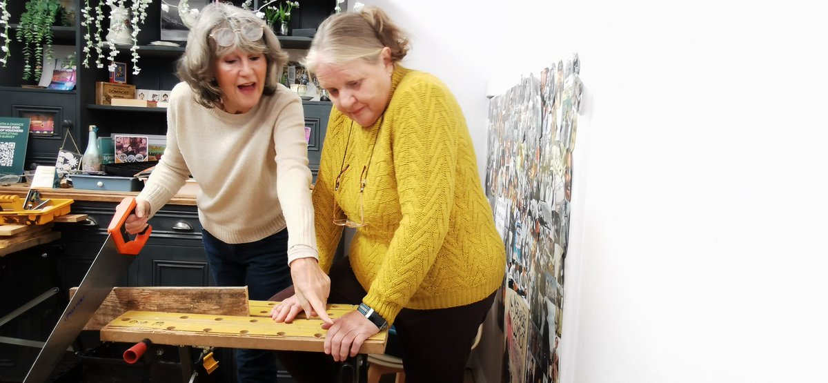 markuzeee's tweet photo. @Superslowway @HyndburnCouncil Creative Workshops, Clayton-le-Moors Community Centre 
Wed 27th Nov – How To Make Furniture with Shaun Roberts
https://t.co/UtpqaIh1mE https://t.co/I1QHiXt31o