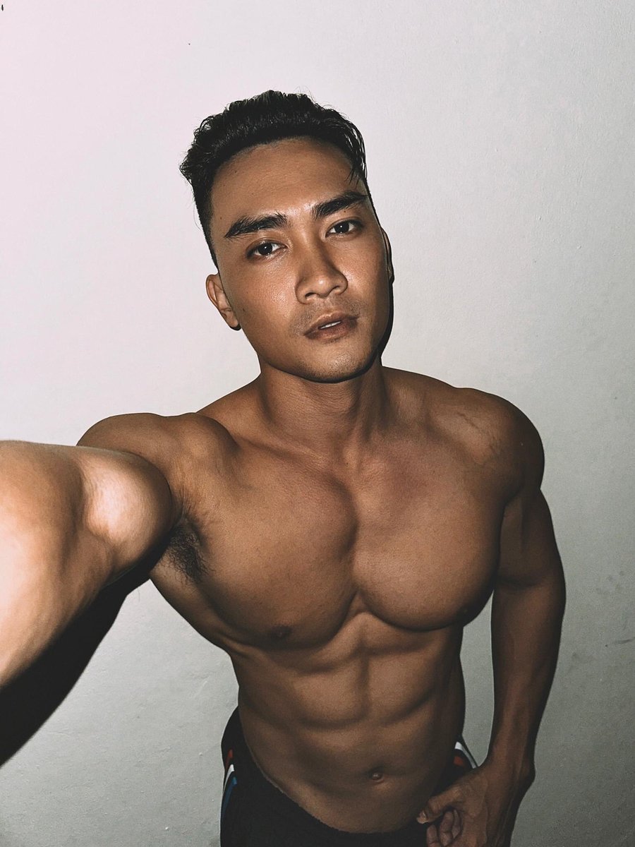 Trai Việt Hot tweet media