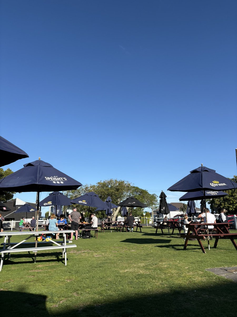 realtoogs's tweet photo. Is Northcote Tavern the best pub in Auckland? https://t.co/GK6My4F9eg