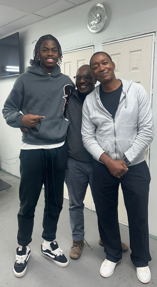 <a href="/isaiahthomas/">Isaiah Thomas</a> Thank you for your kindness to the young man <a href="/austinndiff/">Austin Omondi</a>. We appreciate you! Be blessed. <a href="/kongili/">george odegi</a> #Thanksgiving