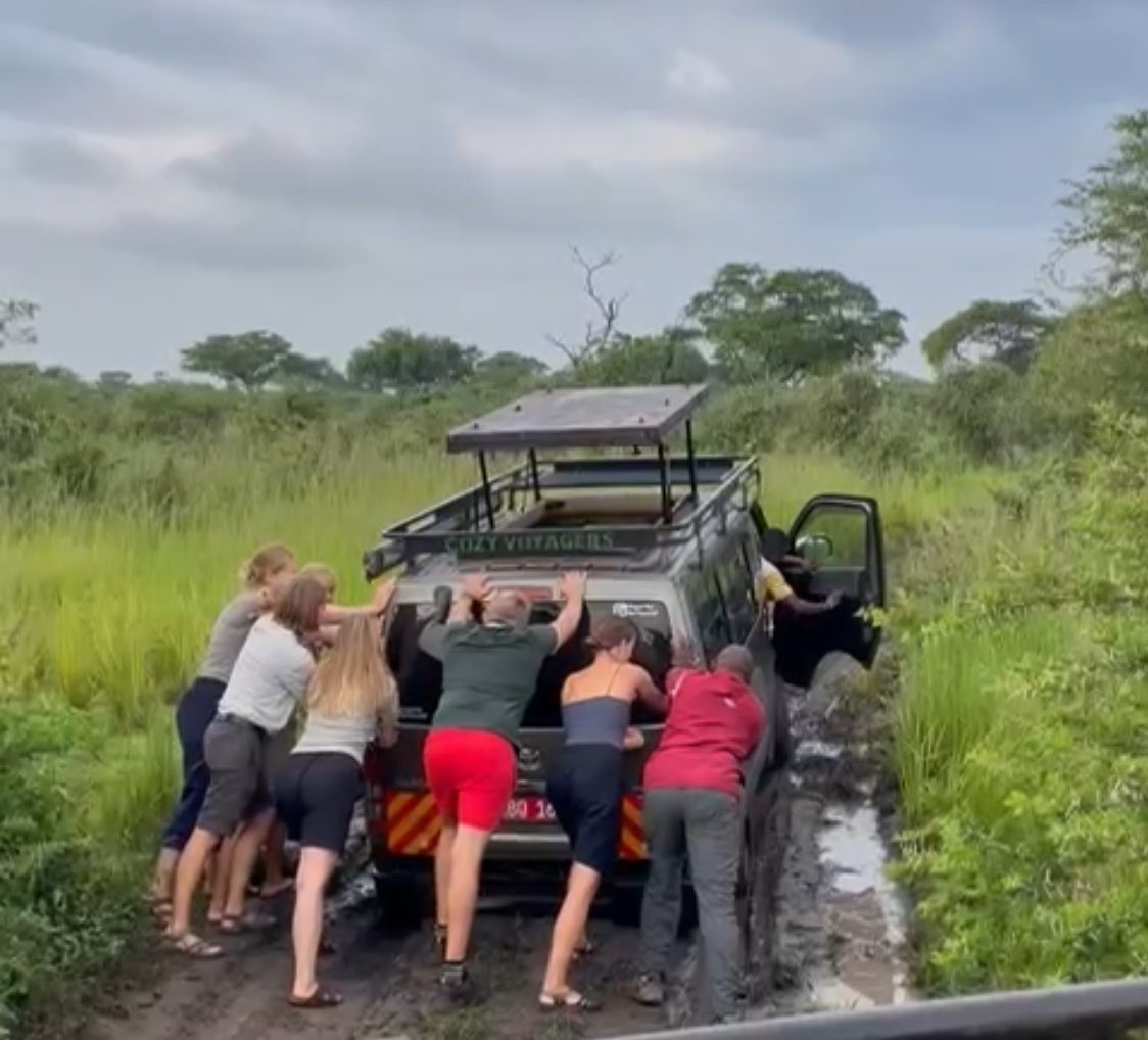 Beautiful_Ug1's tweet photo. The love for adventure
The best experience ever
@RecklessTravels @twenjeere 
@mugarra @TourismBoardUg https://t.co/tEhS7FMsCq