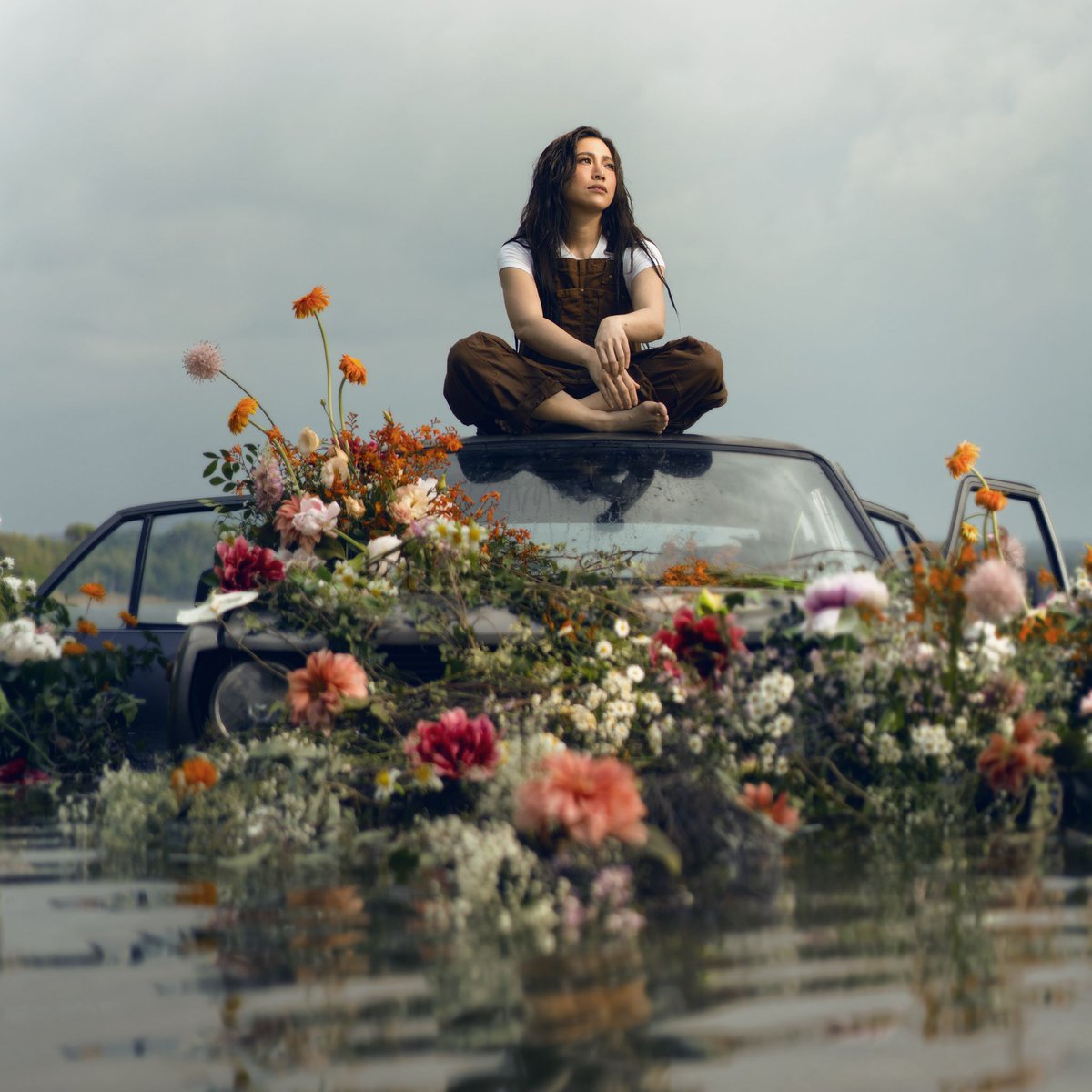 BandwagonAsia's tweet photo. Moira Dela Torre is back with new album "I’m Okay", featuring 12 brand new tracks – listen

https://t.co/E3d8Pke40i https://t.co/5jfKyQxWrw