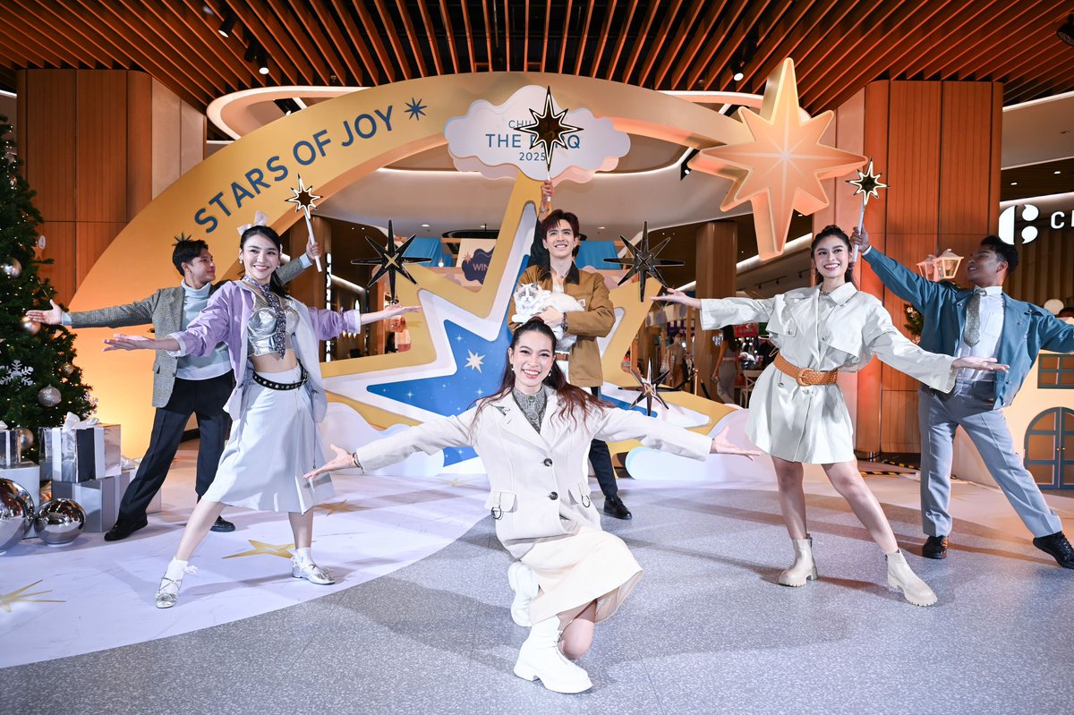 Yloveyouchannel's tweet photo. “ฟิล์ม – ธนภัทร” ร่วมสัมผัสความสุขในงาน “CHILL AT THE PARQ 2025”เทศกาล กิน ดื่ม ช้อป ประจำปี เพื่อคุณและสัตว์เลี้ยงที่ เดอะ ปาร์ค
🔻https://t.co/9WTH8CKvUS
#CHILLATTHEPARQ2025 #ThePARQ #LifeWellBalanced #StarsOfJoy #filmthanapat https://t.co/Oyxxwsqn2v