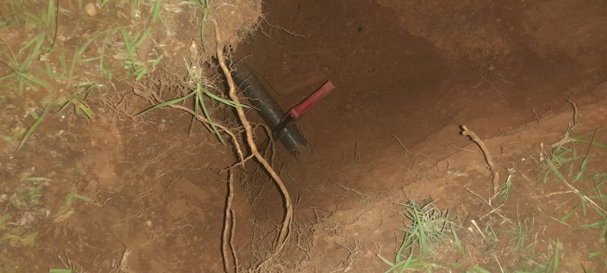 LanoPro's tweet photo. @CityPowerJhb Please note Smelt ave in Fleurhof has a stolen cable. Please help faults has been logged at 3 a.m. https://t.co/9oJO2QxNSm
