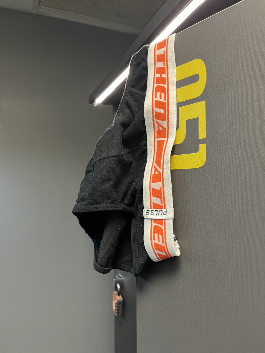 MonPoteEnSlip 🩲 tweet media