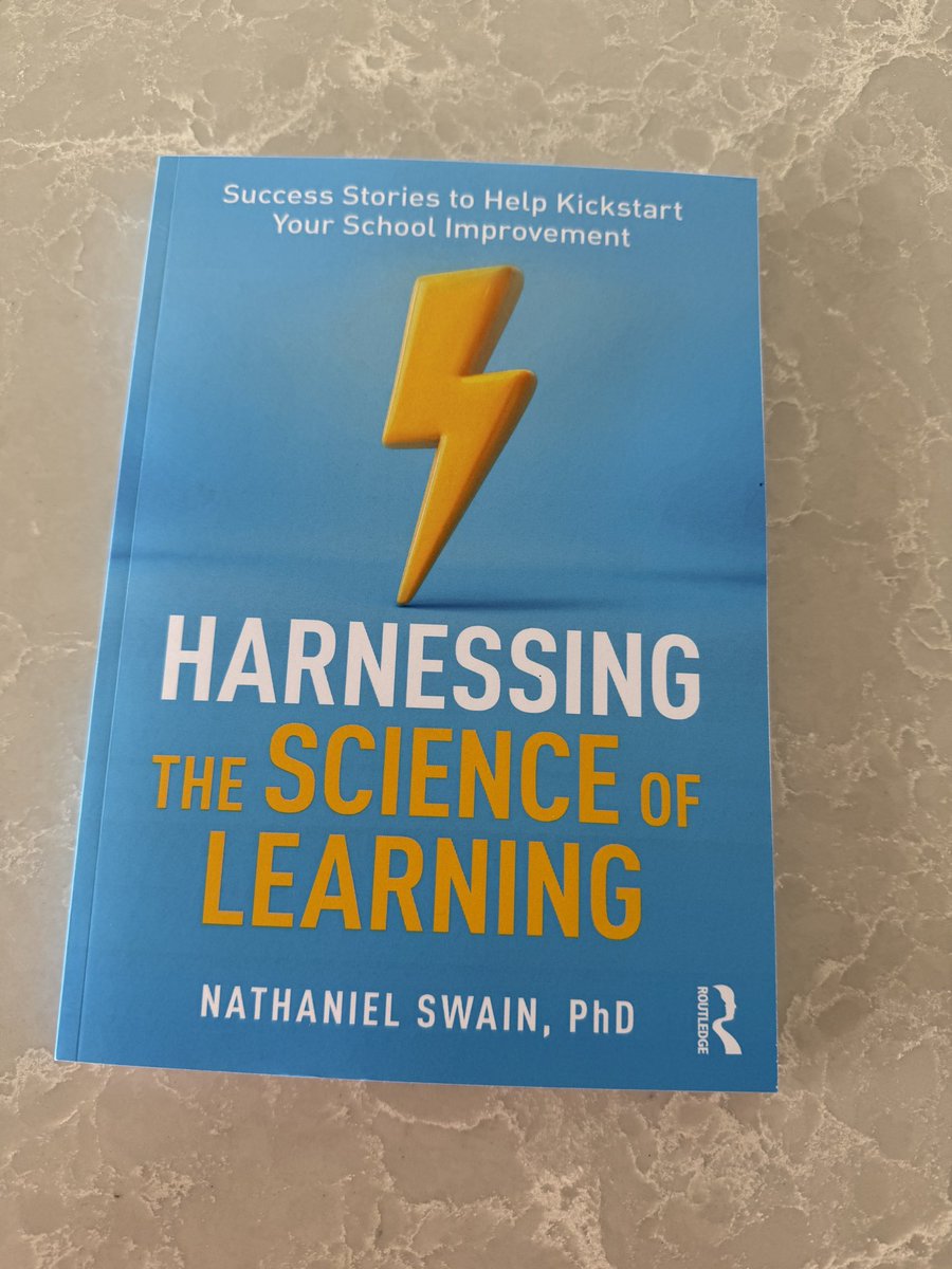 It’s always a great day when your new AP gifts you a new holiday read 🥰<a href="/sjohnson1_/">SJ</a> <a href="/NathanielRSwain/">𝗗𝗿 𝗡𝗮𝘁𝗵𝗮𝗻𝗶𝗲𝗹 𝗦𝘄𝗮𝗶𝗻</a>