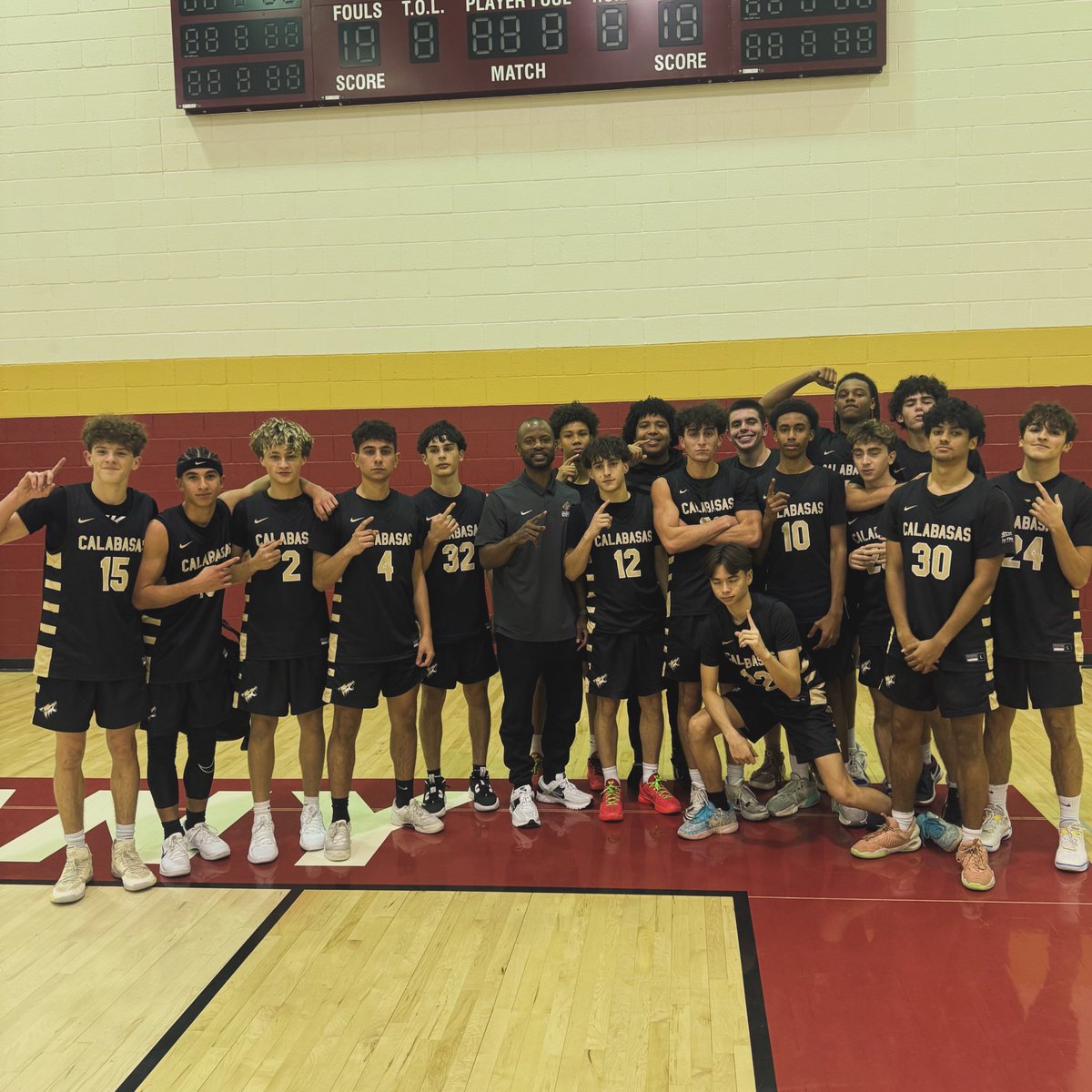 Calabasas HS Boys Basketball tweet media