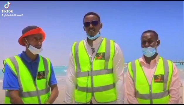 Sabrie1A's tweet image. Mash&apos;allah Hon Aden shaqo wcn, however I want to bring up that my town of #Hobyo is in urgent attention.  It&apos;s been for to long to ignore our situation in the mean time my company #OrbitSolutions is dealing with waste at the moment Honorable Aden 🙏🏿🙏🏿 we need a green belt Thanks