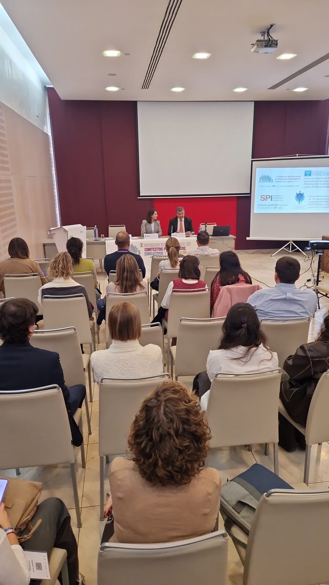 Acto de INAUGURACIÓN de #CICE2024 con la Presidenta del Congreso <a href="/mpf421/">María del Carmen Pérez-Fuentes</a> y el Ilmo. Sr. Antonio Posadas Chinchilla, Secretario General de Investigación e Innovación de la Junta de Andalucía. 
🧑‍💻 congresocice.es