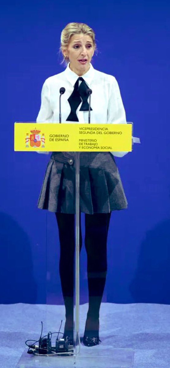 Muy.Mona/🇪🇸💚 tweet media