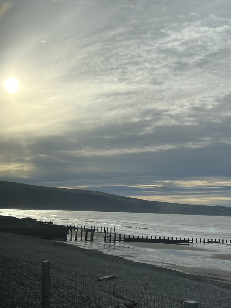 Simon Breeden tweet media