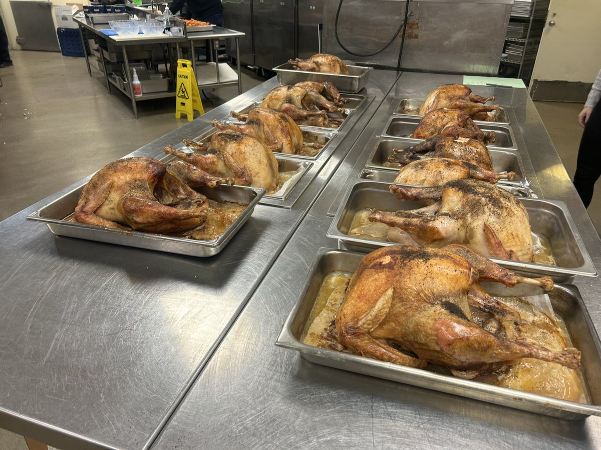 🦃🦃 BIRDS FOR DAYS!! 🦃🦃

Happy Thanksgiving, everyone! The kitchen is in full swing at Racine Festival Hall for the 15th annual Dan &amp; Rays Rendering Thanks feast! 

We’re live all morning with the preparations underway to feed thousands today! 
<a href="/WISN12News/">WISN 12 NEWS</a>