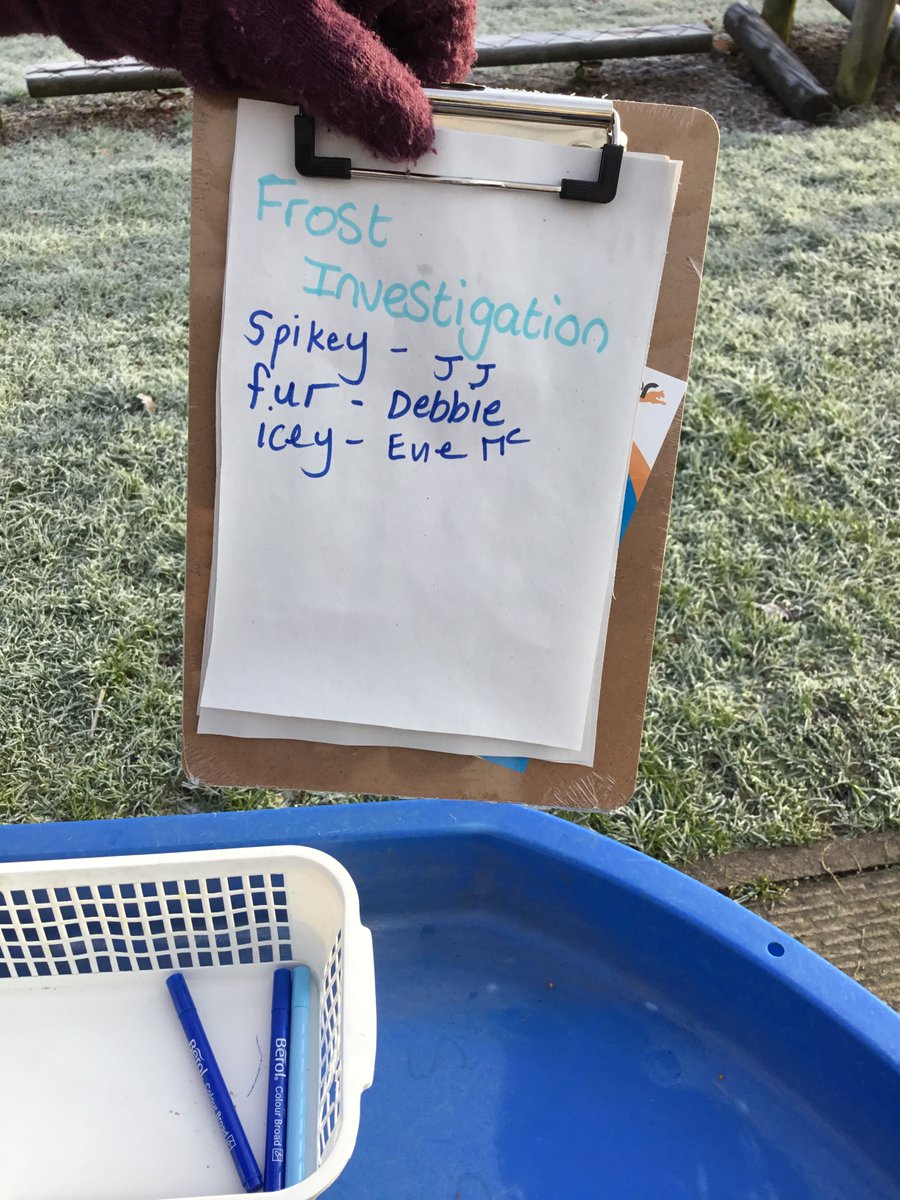 StStephens_Bury's tweet photo. This morning, some of the EYFS children have been exploring our Frost Investigation Station, using the magnifying glasses to get a closer look, and using some super adjectives to describe their findings #learninglovinggrowing #frostinvestigation https://t.co/jDvpaiHq6t