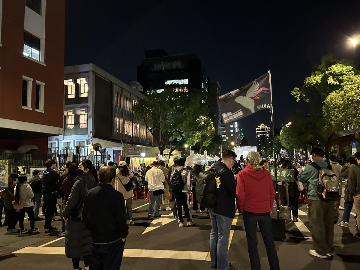 Brian Hioe 丘琦欣 tweet media