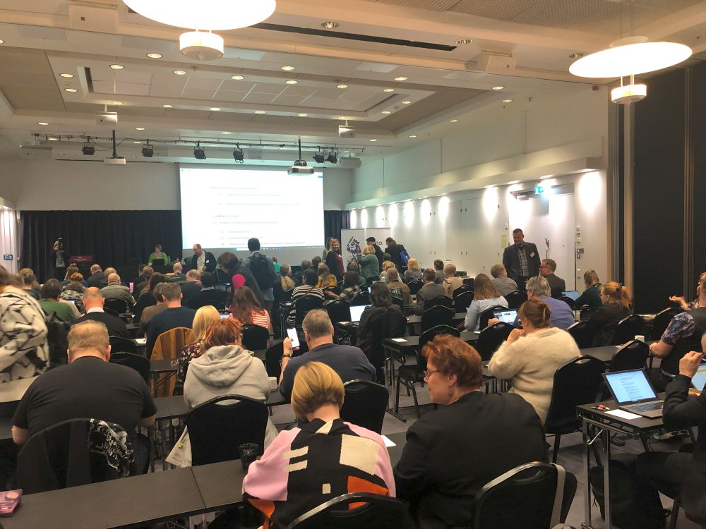 #Journalistiliitto n valtuusto koolla Helsingissä. Kaksi päivää tärkeitä keskusteluja ja päätöksiä. Seuraa valtuuston uutisia journalistiliitto.fi . #journalisti #valtuusto