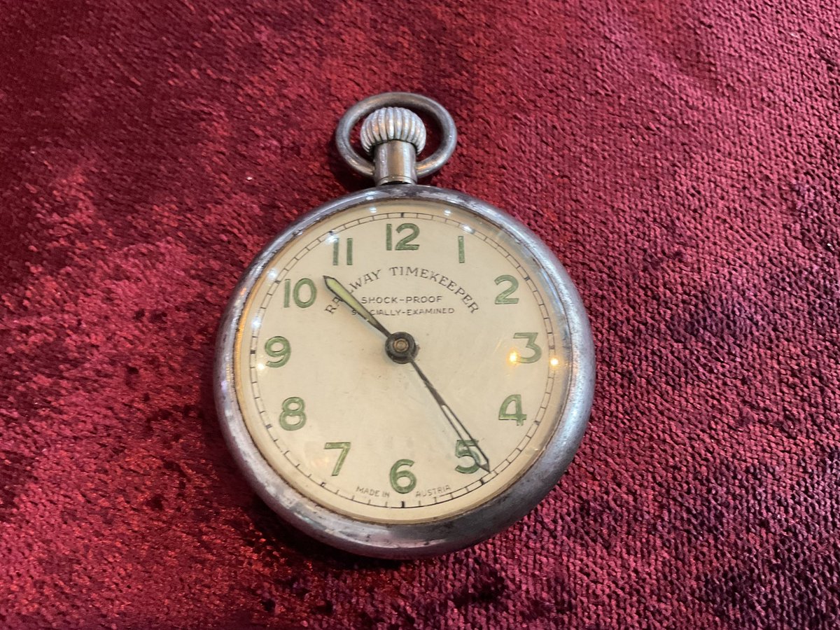 memorylanedorch's tweet photo. Some great pocket watches in today https://t.co/j9V5yd2MiW