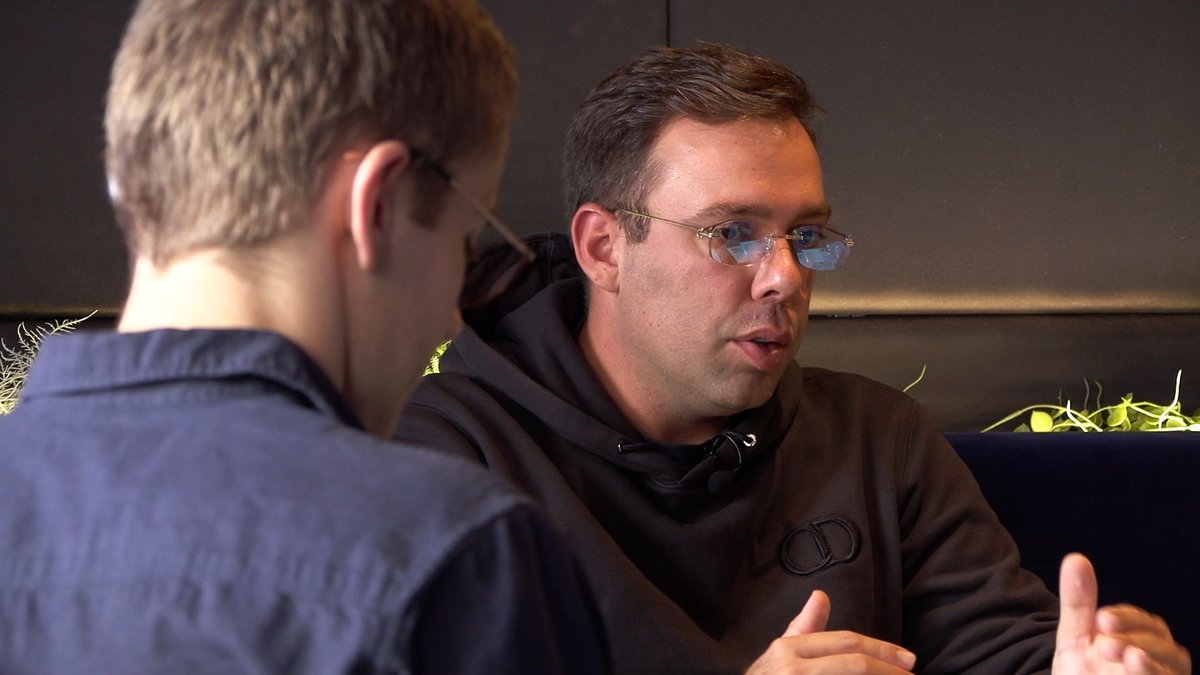 🗣️ "Je sais aujourd’hui que plein de gens l’accusent d’arnaques. Si j’accepte de parler, c’est pour qu’il y en ait moins à se faire avoir."

Ces anciens prestataires de Vincent Faudemer témoignent pour la première fois dans la presse. <a href="/EnquetesActu/">Enquêtes d'actu</a> <a href="/JB__Morel/">JB Morel</a> <a href="/actufr/">actu.fr</a> 🧶⤵️
