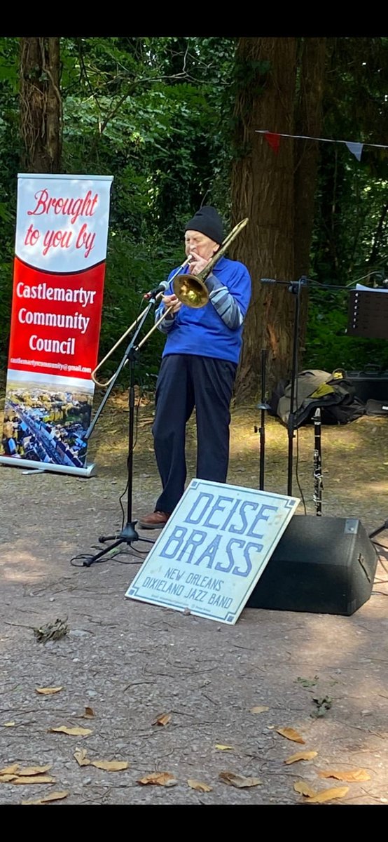 DeiseBrassJazz's tweet photo. It is with profound sadness that we announce the passing of our dear friend and band mate Dick Prendergast.Dick was a founding member of Deise Brass,and was a regular at almost every gig we played.we have truly lost a wonderful person.May he rest in peace https://t.co/uQRQE9WL27