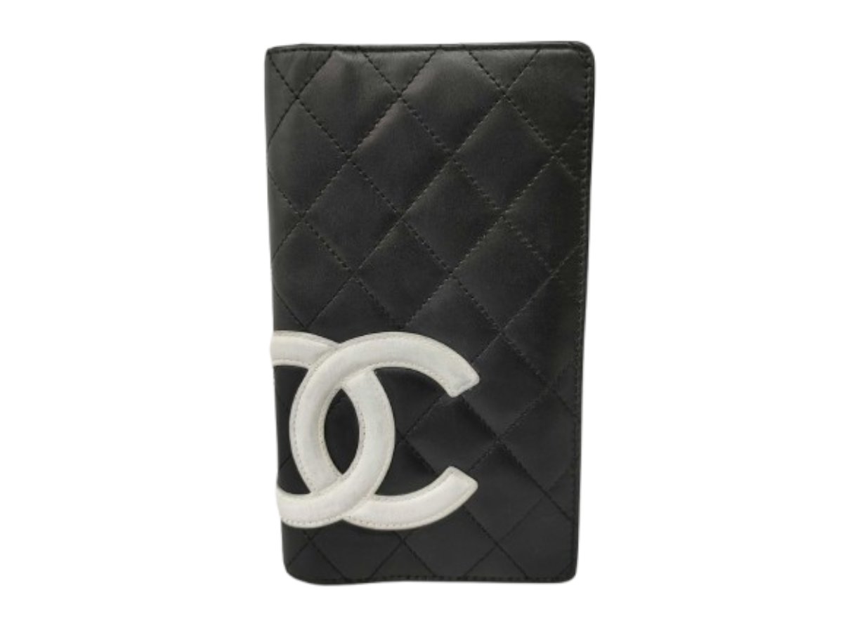 【買取品紹介】
過去にお買取りさせていただいたお品物の紹介です✨

シャネル カンボンライン　A26717 　長財布
kanteikyoku.jp/store/tsukuba/…