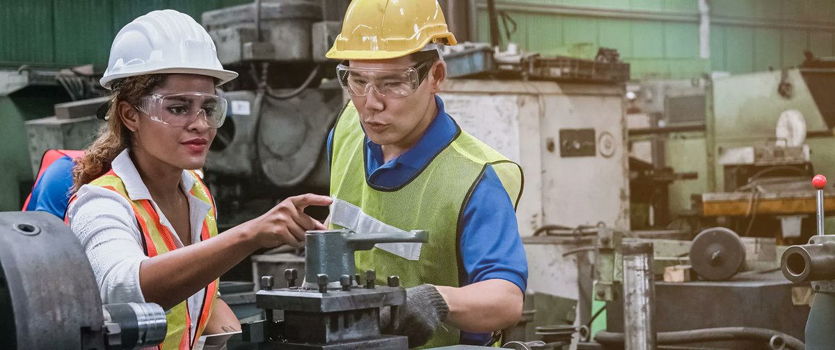 Organisation internationale du Travail (@oitinfo) on Twitter photo 🔴 Nouveau rapport mondial <a href="/OITinfo/">Organisation internationale du Travail</a> sur les salaires❗
🔷 Depuis 2000, l'inégalité salariale a ↘️dans 2/3 des pays mais d'importants écarts persistent.
🚺 Les #femmes et les travailleurs informels sont les plus touchés.
📣 Infos clés 👉 tinyurl.com/4e9z3bj7
#JusticeSociale 🔴 Nouveau rapport mondial <a href="/OITinfo/">Organisation internationale du Travail</a> sur les salaires❗
🔷 Depuis 2000, l'inégalité salariale a ↘️dans 2/3 des pays mais d'importants écarts persistent.
🚺 Les #femmes et les travailleurs informels sont les plus touchés.
📣 Infos clés 👉 tinyurl.com/4e9z3bj7
#JusticeSociale
