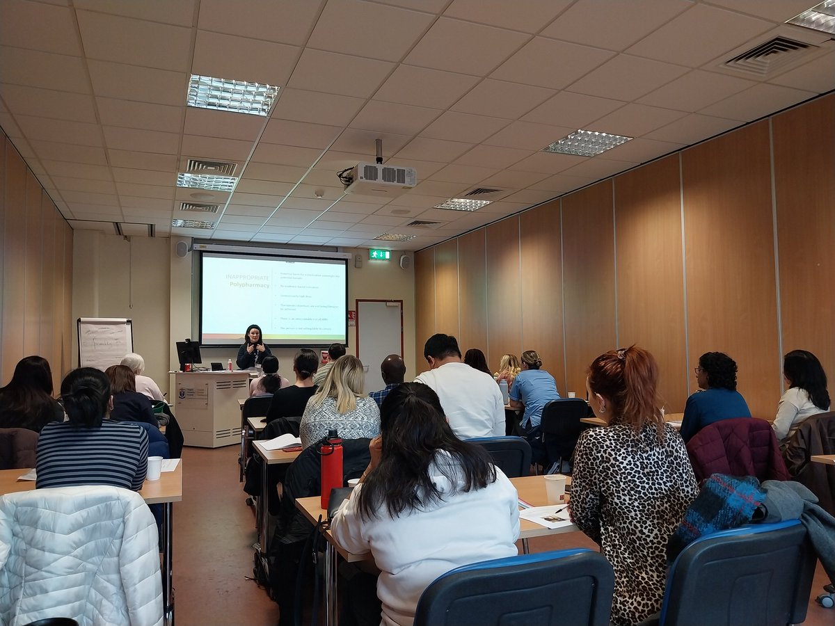 Louise Kelly (@louisefkelly) on Twitter photo Final #NFEP day of 2024 chatting through Polypharmacy and Medicines that impact on falls. #TUH <a href="/GediTuh/">GEDI TUH</a> <a href="/TallaghtICPOP/">TallaghtICPOP</a> <a href="/Marycbyrne/">Mary Byrne</a> <a href="/christinemc2019/">Christine Mc Auliffe</a> Final #NFEP day of 2024 chatting through Polypharmacy and Medicines that impact on falls. #TUH <a href="/GediTuh/">GEDI TUH</a> <a href="/TallaghtICPOP/">TallaghtICPOP</a> <a href="/Marycbyrne/">Mary Byrne</a> <a href="/christinemc2019/">Christine Mc Auliffe</a>
