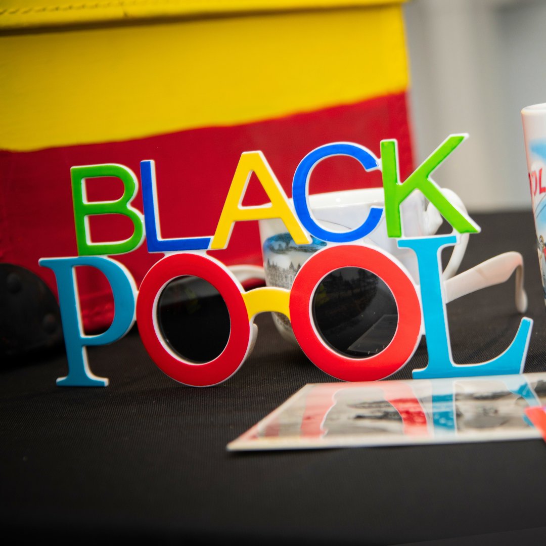 ShowtownBPL's tweet image. 👀🎪Black(pool) FRIDAY is here! Save 50% on Showtown family tickets - experience our museum for as little as £20 when you book during THIS weekend (Fri 29th Nov – Mon 2nd Dec) Offer is available for visits from 29th Nov 2024 - 30 March 2025 T & Cs apply:🎟️tinyurl.com/Showtown-Black…