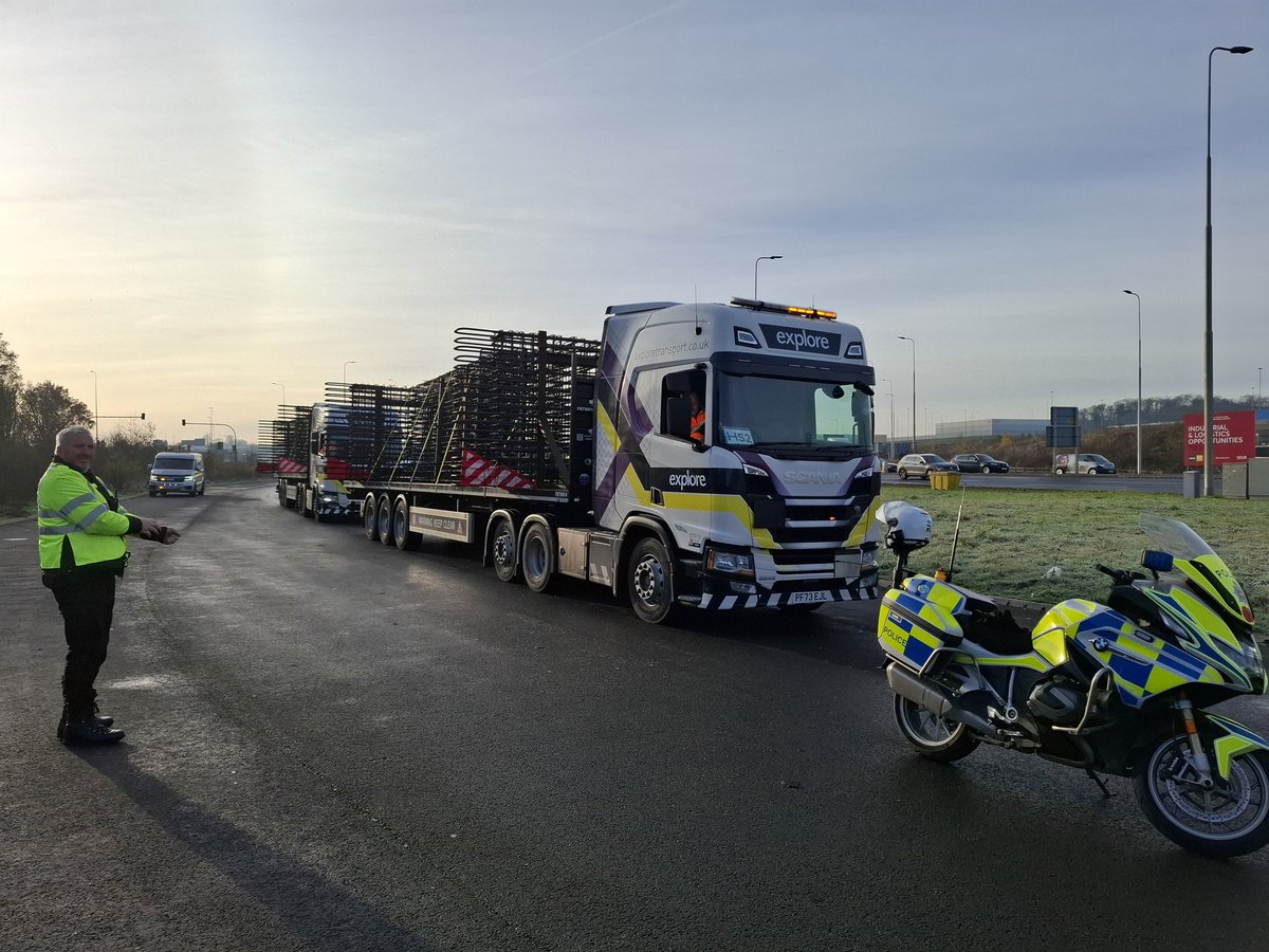DerbysRPUBikers's tweet image. Fresh early morning start today with an #abload movement.
Be aware of road conditions even though the sun is out, it's still icy.
#opsbikes