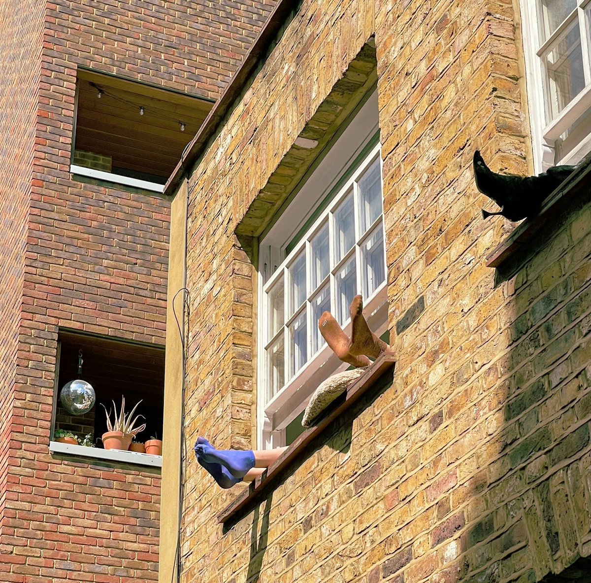 ioauk's tweet image. 'Approved Document O Noise Guide - ventilation and noise. New guidance is published this week that provides methods for addressing potential noise issues when addressing #overheating of buildings. #acoustics #sound #noise #vibration #ventilation ioa.org.uk/news/england-g…