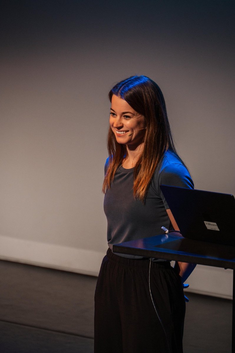 𝗢𝗻𝗱𝗲𝗿𝘇𝗼𝗲𝗸, 𝗼𝗻𝗱𝗲𝗿𝘄𝗶𝗷𝘀 𝗲𝗻... 𝗼𝗻𝗱𝗲𝗿𝗻𝗲𝗺𝗲𝗻! 𝗠𝗶𝗷𝗻 𝗺𝗶𝘀𝘀𝗶𝗲: 𝘃𝗲𝗶𝗹𝗶𝗴𝗲 𝗲𝗻 𝘄𝗲𝗲𝗿𝗯𝗮𝗿𝗲 𝘀𝗰𝗵𝗼𝗹𝗲𝗻. Meer weten? jennifervandenbroek.nl #mensenhandel #jongeaanwas #jeugdcriminaliteit #ondermijning #pmg #onderwijs #school #ondernemen