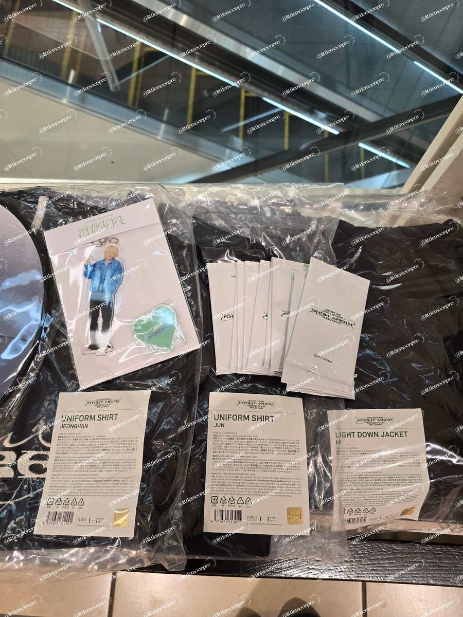 ltmpstore's tweet photo. #ltmpupdate
— รอบหิ้ว nagoya (pop-up)
พัด เสื้อ อะคริลิกสแตน และโฟโต้การ์ด ได้ครบค่า
ขอบคุณทุกออเดอร์เลยค่า 🙇🏻♀️ https://t.co/pW2JXlNrCG