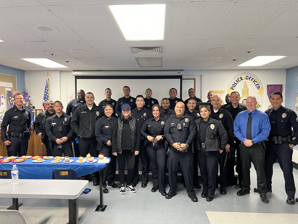 celina robles tweet media