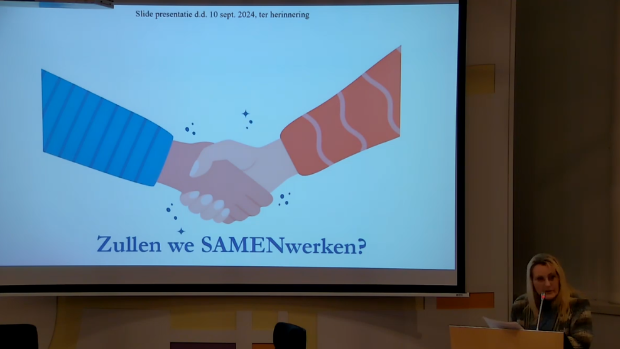 [Extra] Contact over Zeezicht is verwaterd. ‘Het voortreffen was al niet prettig, nu sta ik hier weer boos te zijn’ -  huizernieuws.nl/l/347045