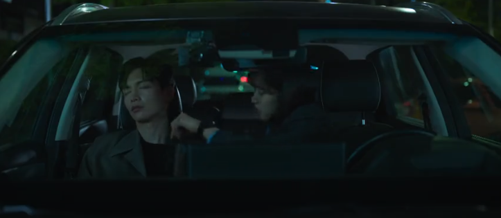 EllasRoom00's tweet photo. In Face Me Ep 3 &amp; 4, Jeong-woo saves Hee-young from tragedy, while Min-hyung uncovers a vengeful plot. As lives hang in the balance, past and present collide in a fight for justice. #FaceMe #KDrama
https://t.co/XSxW0UJhpE https://t.co/obIvgylVbO