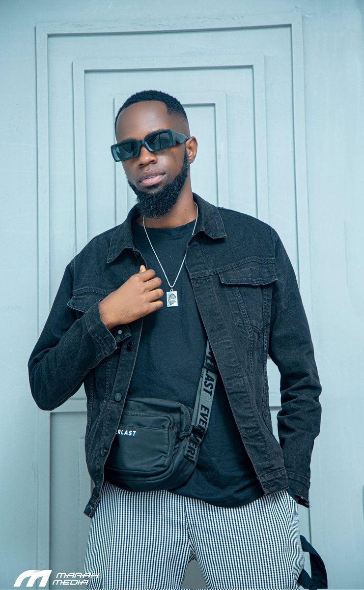 nyashatimbe's tweet photo. After making some good music , I had to enjoy my pixel moments 😊 . Thanks to Marah Media for the awesome pictures and Dreams classic barbershop   for the hair do . Guys you made me look like a superstar 😍 @ Nyasha Timbe official 2024 https://t.co/ymFSkZDukq