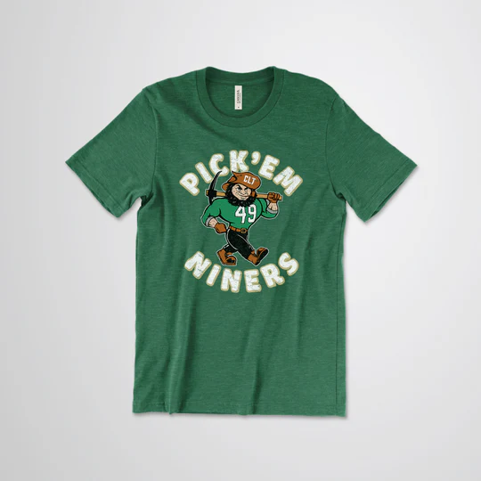 fr8shop's tweet photo. Unique holiday gifts for unique fans! 🏈 Check out our one-of-a-kind Charlotte 49ers tees. Perfect for the holidays! #ninernation #49ers #Charlotte49ers #ninernation #goldstandard https://t.co/9BSxohoH71 https://t.co/nOqfOAxzoX