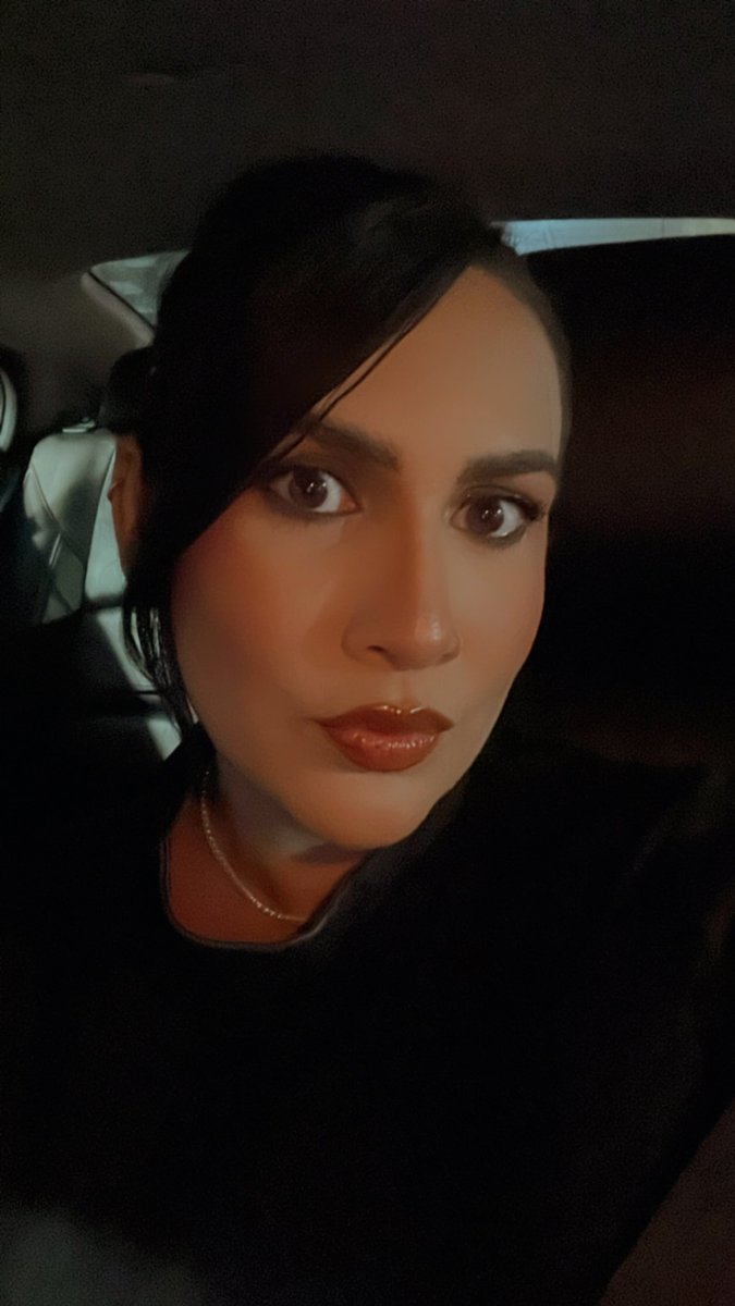 bridgettay27's tweet photo. Bday dinner https://t.co/NkM4mIID1F