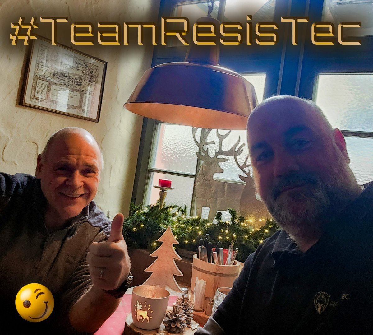 resis_tec's tweet photo. ⚡
Übrigens, am Donnerstag kann man doch mal blitzschnell zeigen, dass Meetings nicht immer zäh und langweilig sein müssen, oder? 😉
#TeamResistec #MeetingCulture #Sitzung #jobfun https://t.co/EcVbGDtcpb