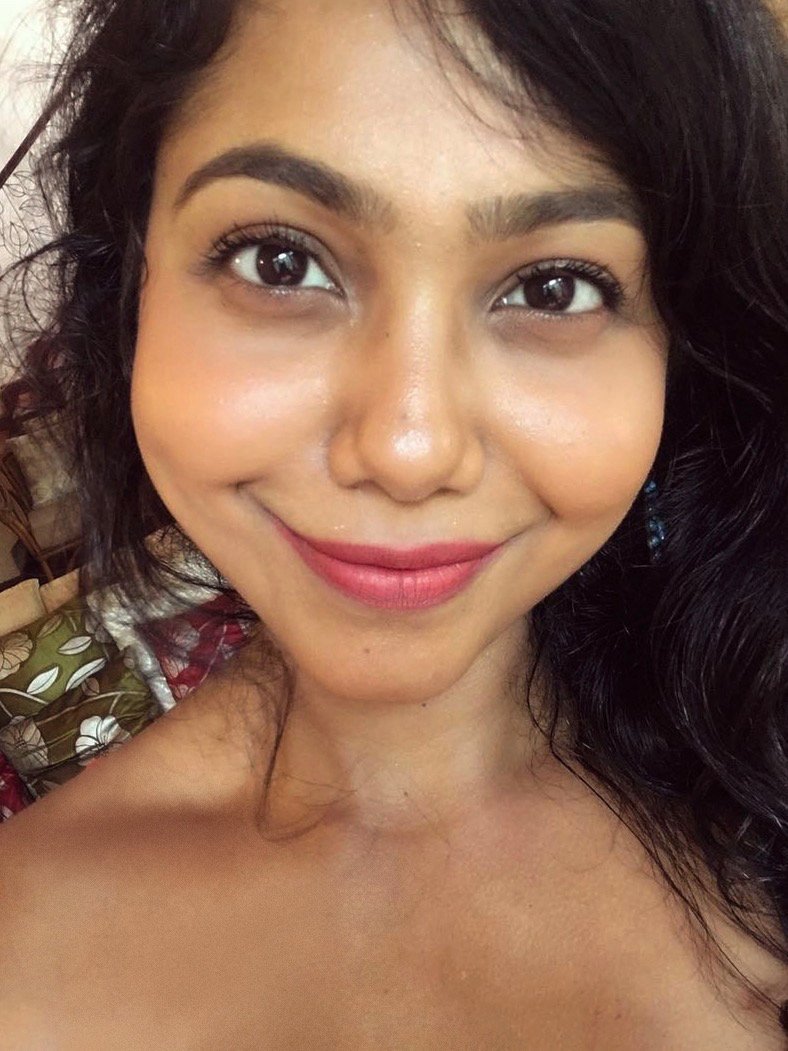 simran_pattel's tweet image. Smile through life, be kind to others and live positively;
It's all gonna end someday anyway.